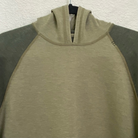 LULULEMON Olive Army Green Colorblock Men’s Pullover Hoodie - Picture 7 of 12